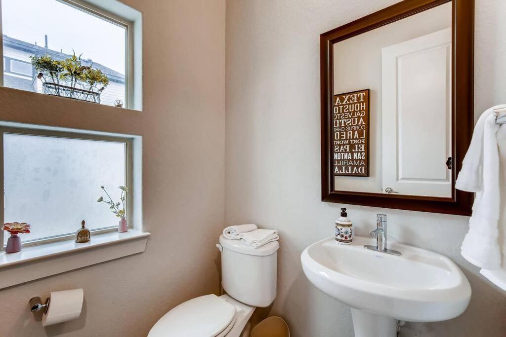 Fam Friendly 5 Bed Home Blocks To Pearl/Riverwalk! San Antonio Eksteriør bilde